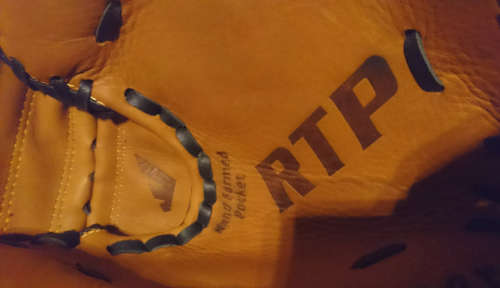 Winner Field/Catcher Glove (CMJR - 12.5" RTP Series) Steer Hide (Right Hand Pitcher)