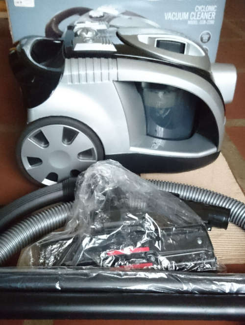 2200W Conti Cyclonic Vacuum Cleaner (CCB-2200) - Washable HEPA Filtration - Display - (Please Read)