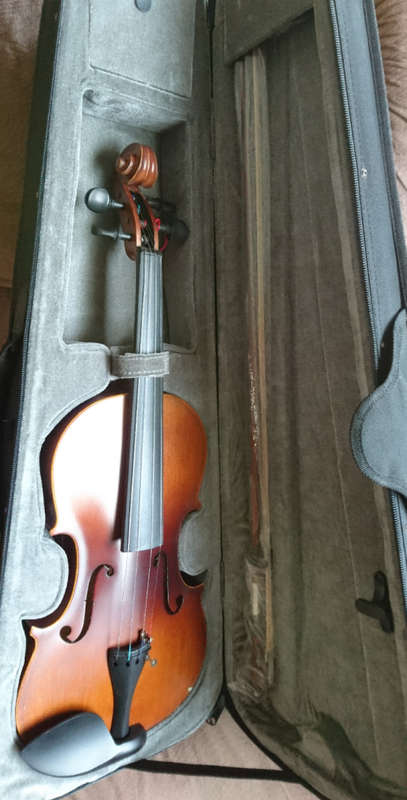 Full Size Violin With Bow & Case - Please Read/Cosmetics -  (JYN-E900) 4/4