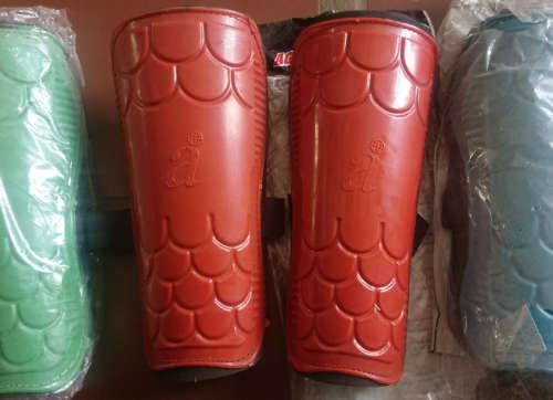 Boys 23cm Shin Guards - Strapped