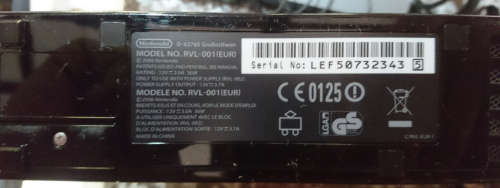 Nintendo Wii + 1 game  (Please-Read) - RVL001