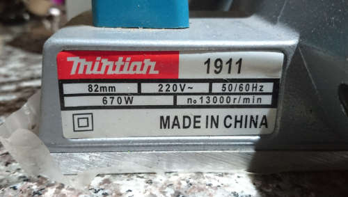 Mintian 670W (82 x 1mm) Electric Planer - 13000rpm (Display)