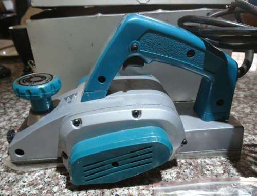 Mintian 900W (90 x 2mm) Electric Planer (Display - As New - Complete)