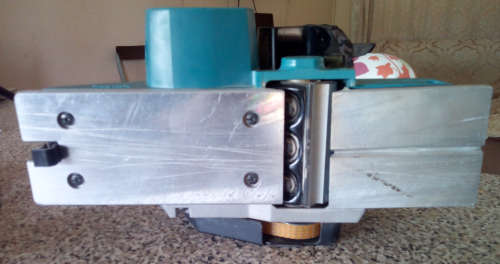 Makita MT Series Electric Planer (M-1901) 82x2mm