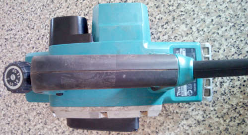 Makita MT Series Electric Planer (M-1901) 82x2mm