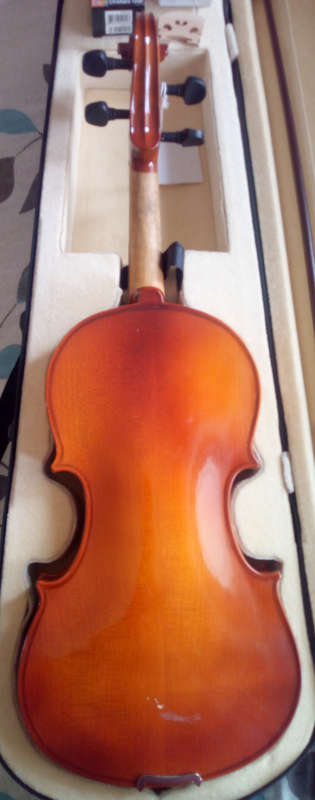 3/4 Violin With Bow & Case + Digital Tuner (Display Unit - As New - Please Read - Cosmetics)