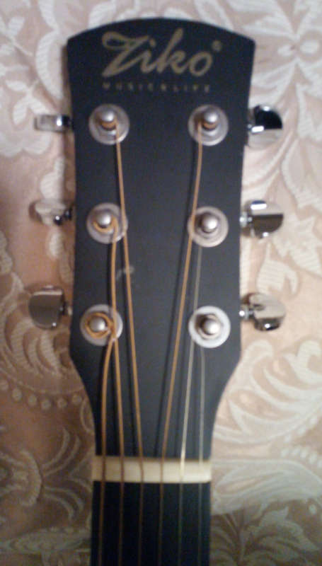 40inch Ziko Acoustic Guitar - 4002CEB (Please Read) In-built Tuner & Eq-out