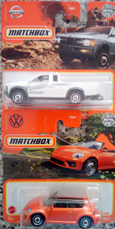 Matchbox - 95 Nissan Hardbody and 19` VW Beetle Convertible