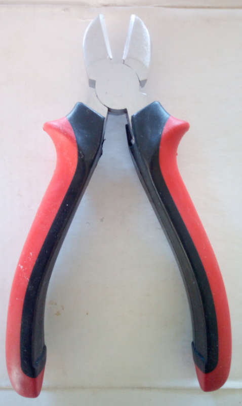 100mm Side/Diagonal Cutting Plier (1 bid for all 5)