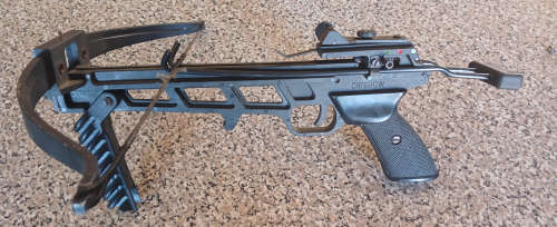 Crisbow Defender