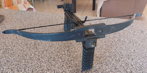 Crisbow Defender