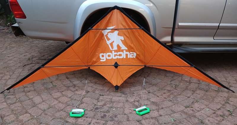 Gotcha Beach Kite (1420x1420x2000mm) Plus Spare