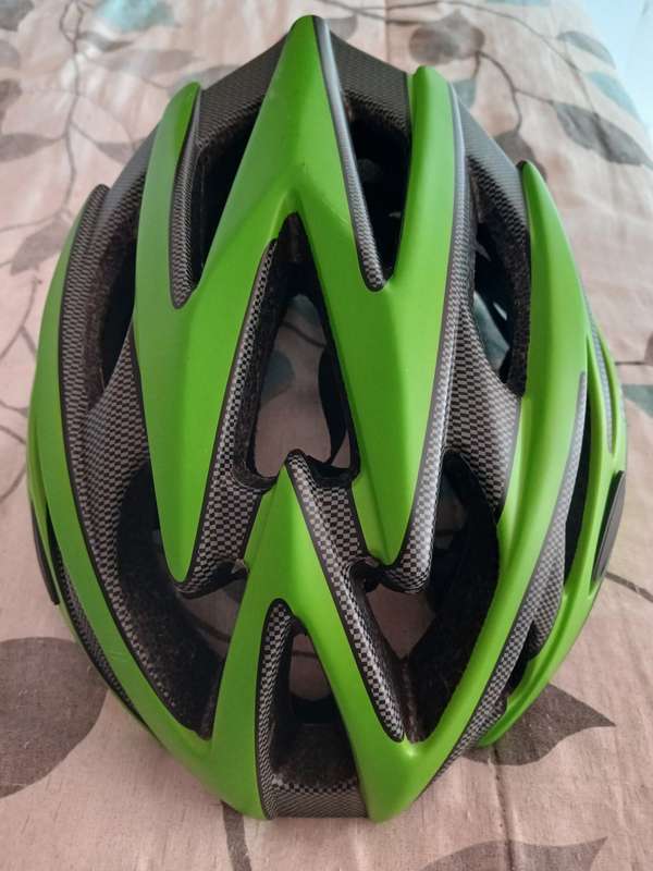 Bravvos Unisize Cycle Helmet (No original packaging- As New