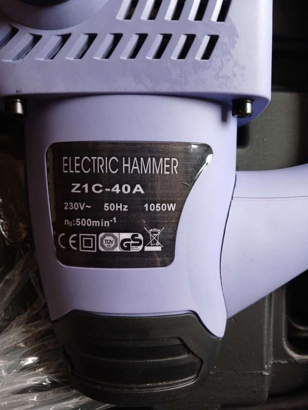LARGE... 1050W Sds Rotary Hammer Drill