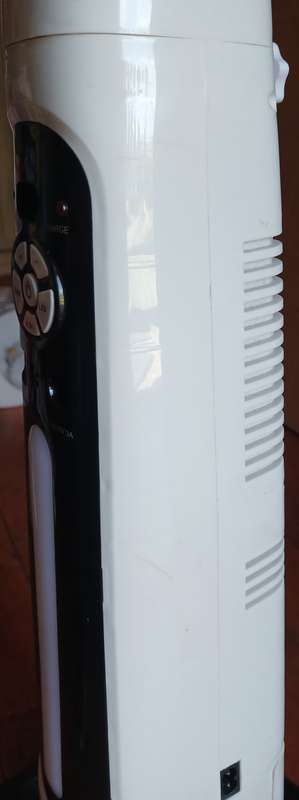Goldair 40cm Rechargeable Pedestal Fan (Please Read - Cosmetics)