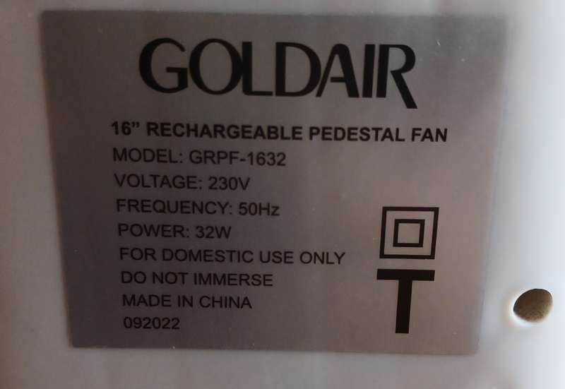 Goldair 40cm Rechargeable Pedestal Fan (Please Read - Cosmetics)