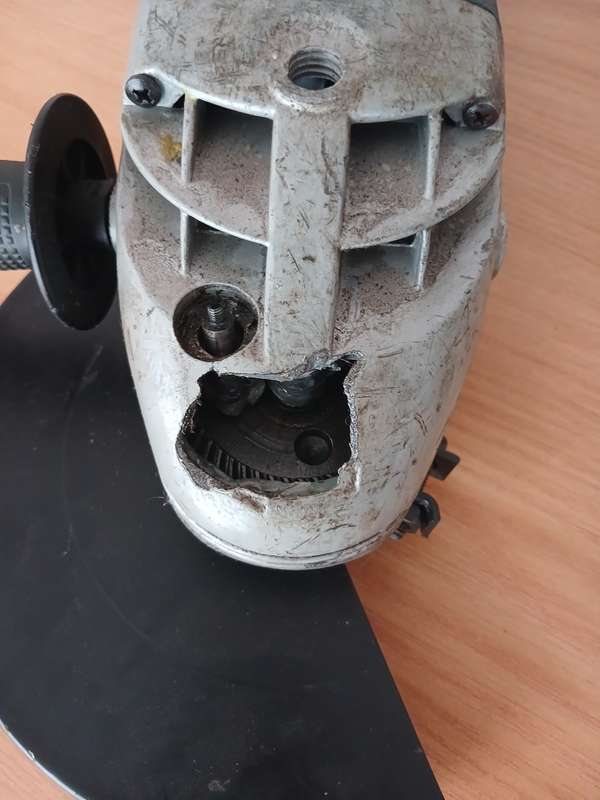 (Please Read - Spare/Restoration) Ryobi 230mm Angle Grinder