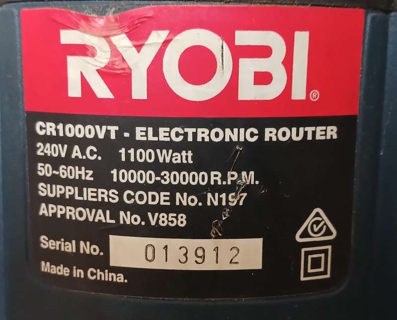 Please Read - No Collet- 1100W Ryobi Router