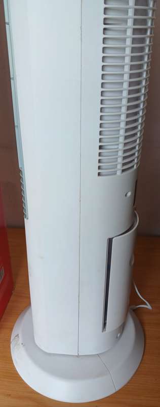 Goldair Water Cooling Tower Fan (Display,- Please Read)