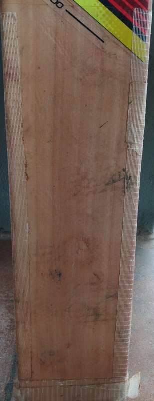Kookaburra Menage 400 SH Cricket Bat (Display - Please Read)
