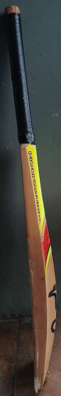 Kookaburra Menage 400 SH Cricket Bat (Display - Please Read)