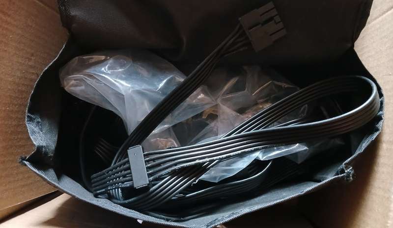 Cooler Master Switching Power Supply V850 80+Gold (Please Read - Spares/Restoration)