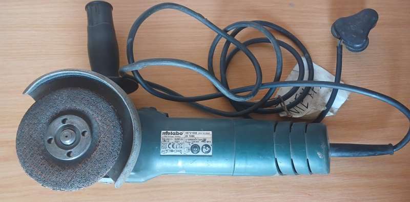 (Please Read - Spares/Restoration) Metabo Angle Grinder
