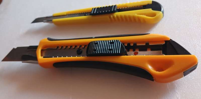 Durable Utility Knife (2pc) 9mm and 18mm