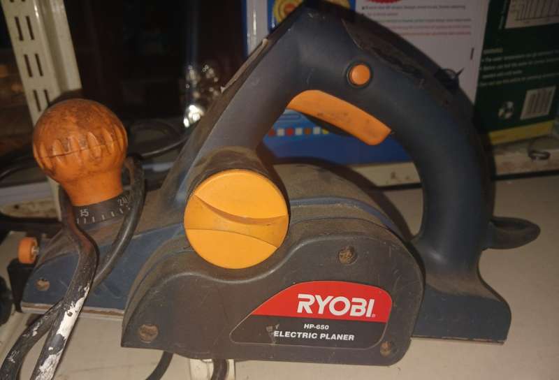 Ryobi hp650 Planer (Needs belt)