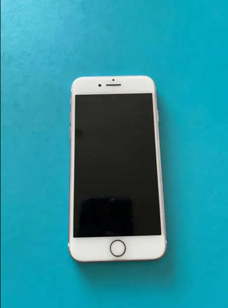 APPLE IPHONE 7 32G|| EXCELLENT CONDITION, NO ICLOUD,OPEN TO ALL NETWORK ||BARGAIN