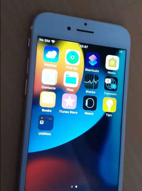 APPLE IPHONE 7 32G|| EXCELLENT CONDITION, NO ICLOUD,OPEN TO ALL NETWORK ||BARGAIN