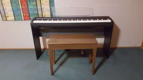 Yamaha P95B Digital Piano