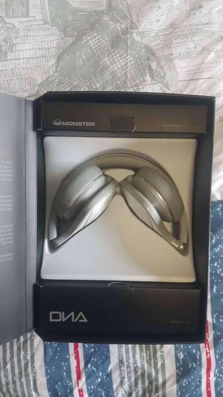 Monster DNA Headphones