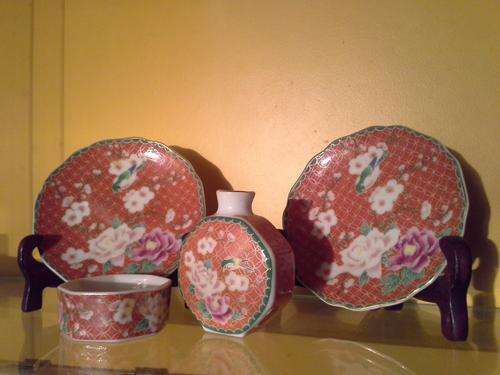 Imperial Imari Porcelain + Bonus mystery gift worth more.