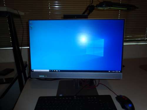 HP EliteOne 800 G3 7th Gen 23.8` i5-7500 3.4GHz
