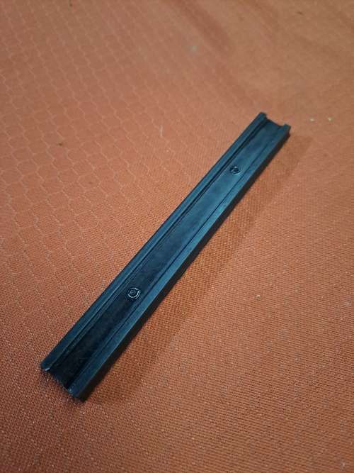 picatinny rail