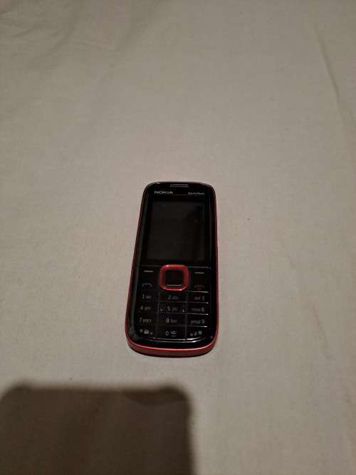 nokia xpress 5130 music phone