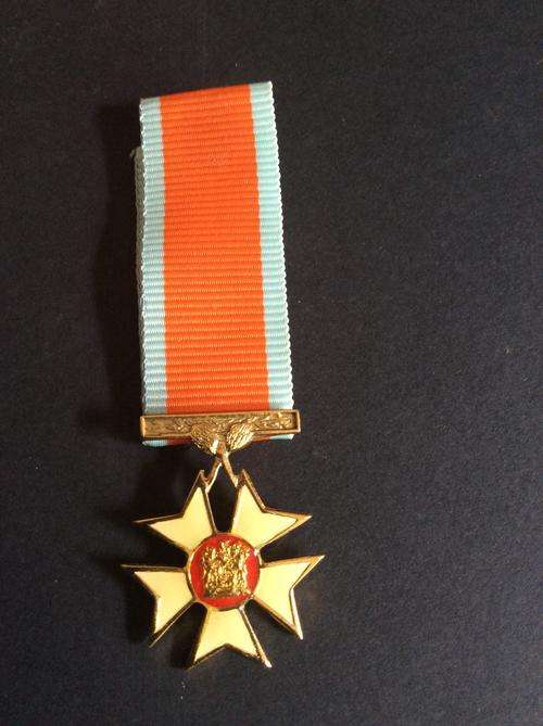 SADF Pro Virtute Decoration - Miniature 9ct Gold