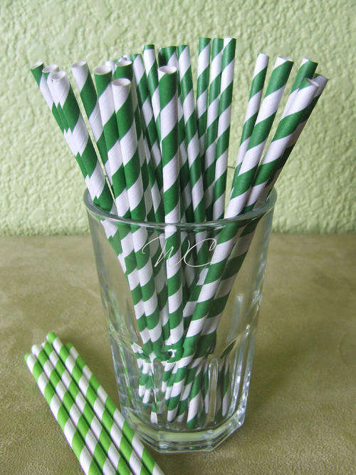 KELLY GREEN BARBER STRIPED PAPER DRINKING STRAWS