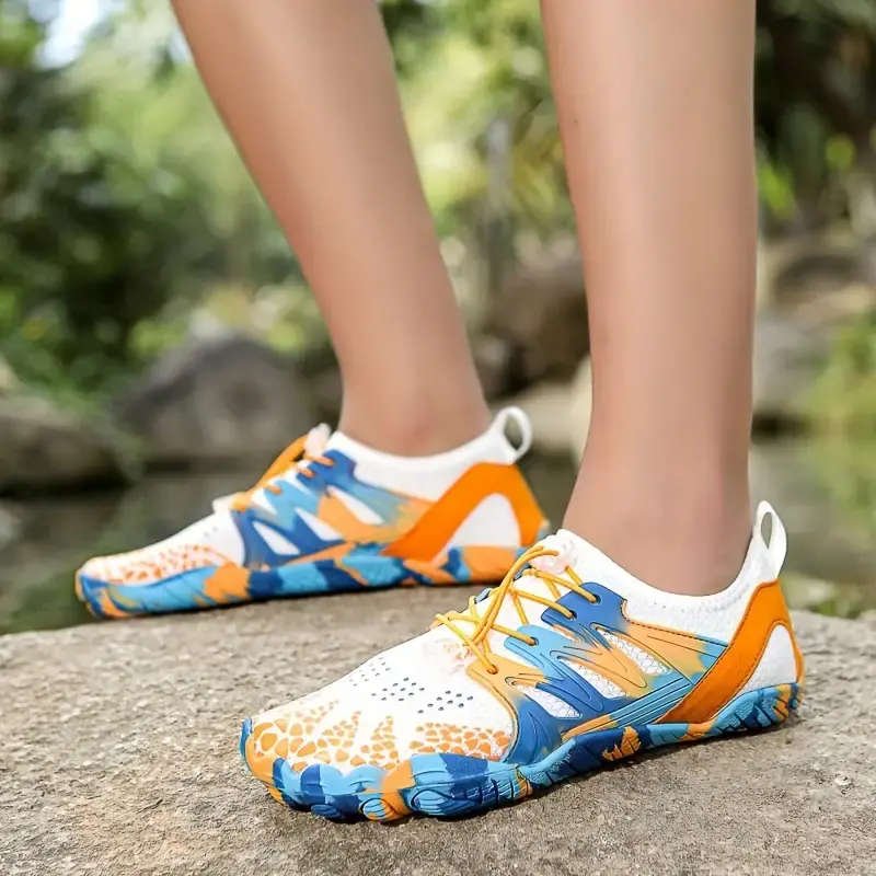 Cool Lightweight barefoot feel Aqua Shoes Lace Up Size 11