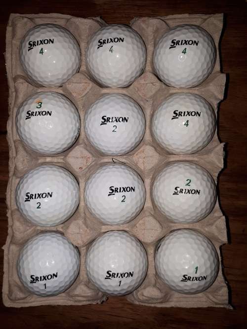 12 Srixon Golf Balls