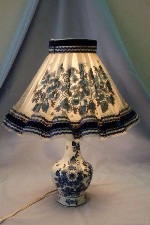 A stunning Delft of Holland hand painted blue & white table lamp with an incredibly beautiful shade
