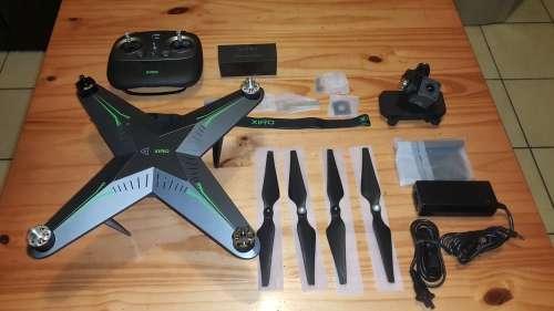 XPLORER V DRONE(UNTESTED) WITH VERY NICE CASE