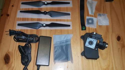 XPLORER V DRONE(UNTESTED) WITH VERY NICE CASE