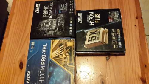 3 x untested motherboards