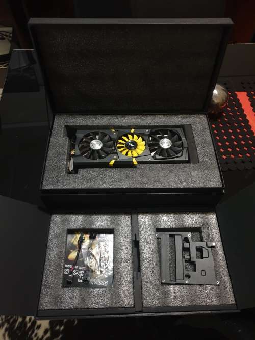 MSI LIGHTNING R9 290X 4GB