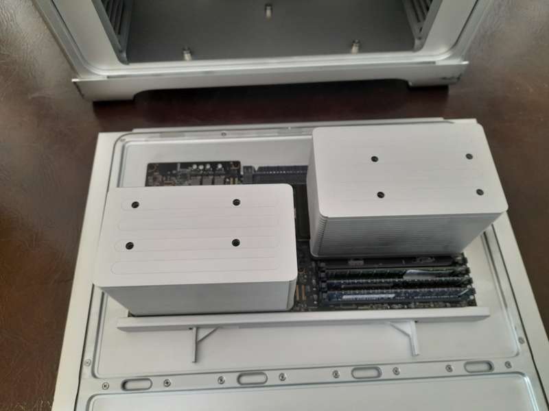 APPLE Mac Pro 12 CORE 24 THREAD, 24GB RAM, DUAL CPU, AMD GPU