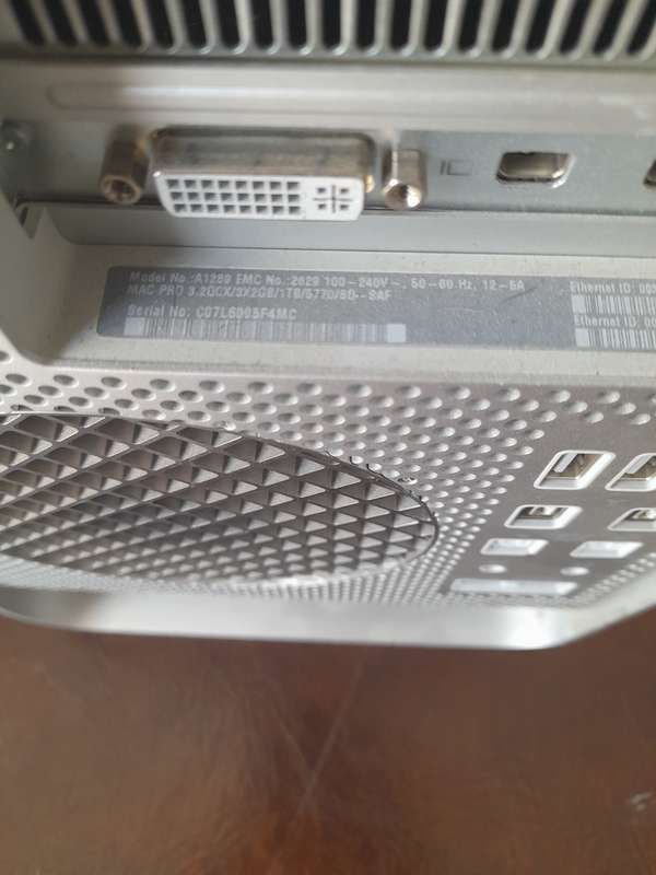 Mac Pro 5,1 (3.2QC Xeon CPU, 6GB RAM, Radeon 5770)