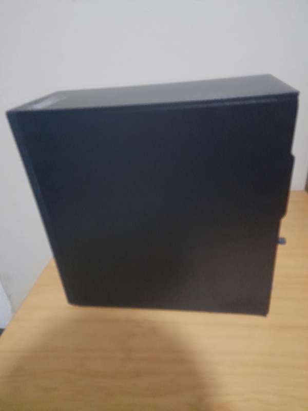 HP 280 G1, Core i5, 8GB Ram, 1TB