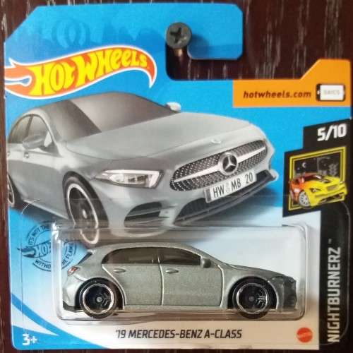 Hotwheels: `19 Mercedes-Benz A-Class